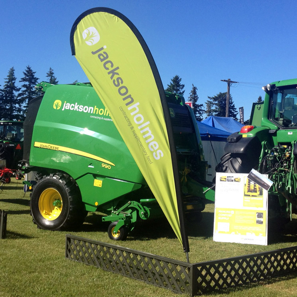 justine-tull-graphic-and-website-design-signage-jacksonholmes-1