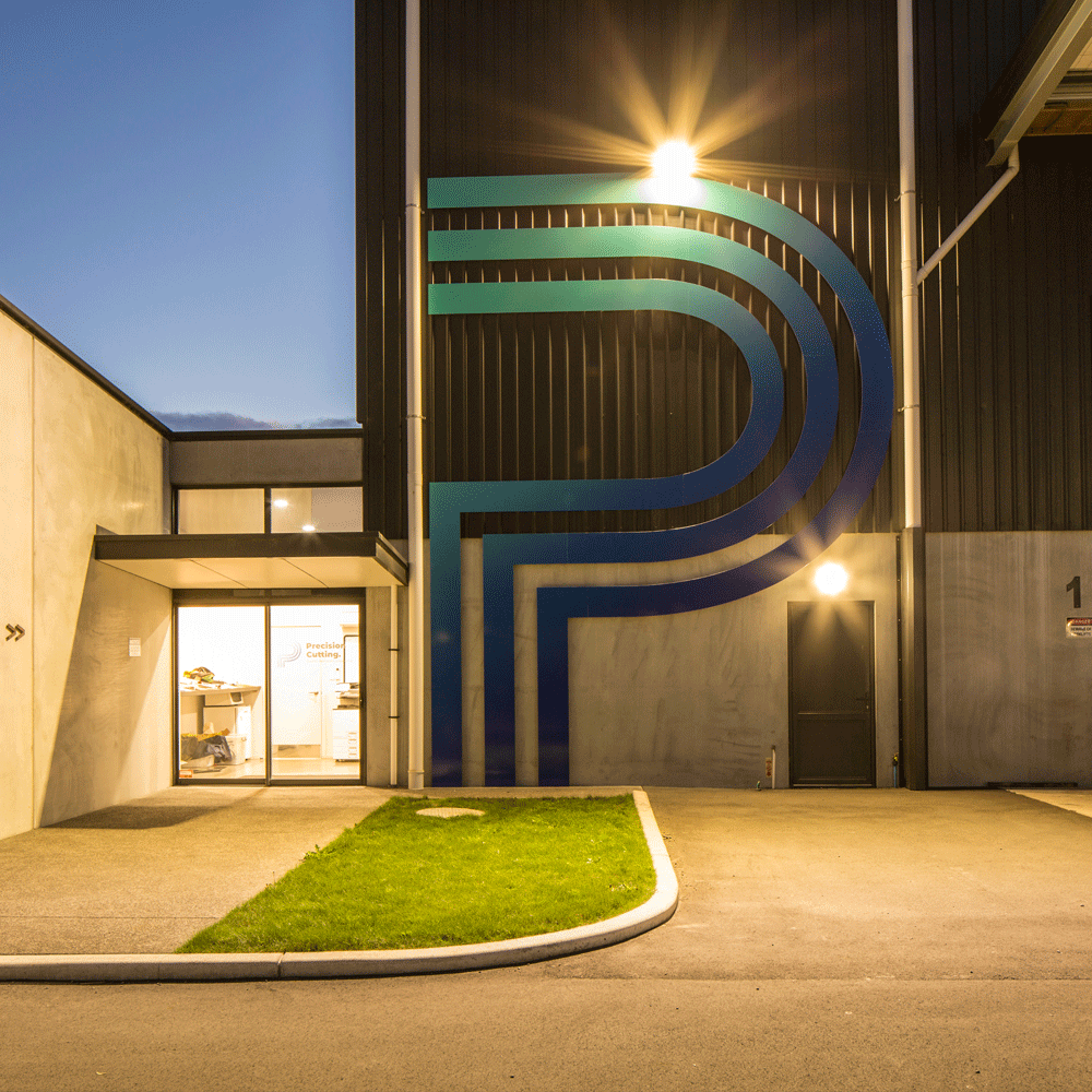 justine-tull-graphic-and-website-design-signage-precision-cutting-1